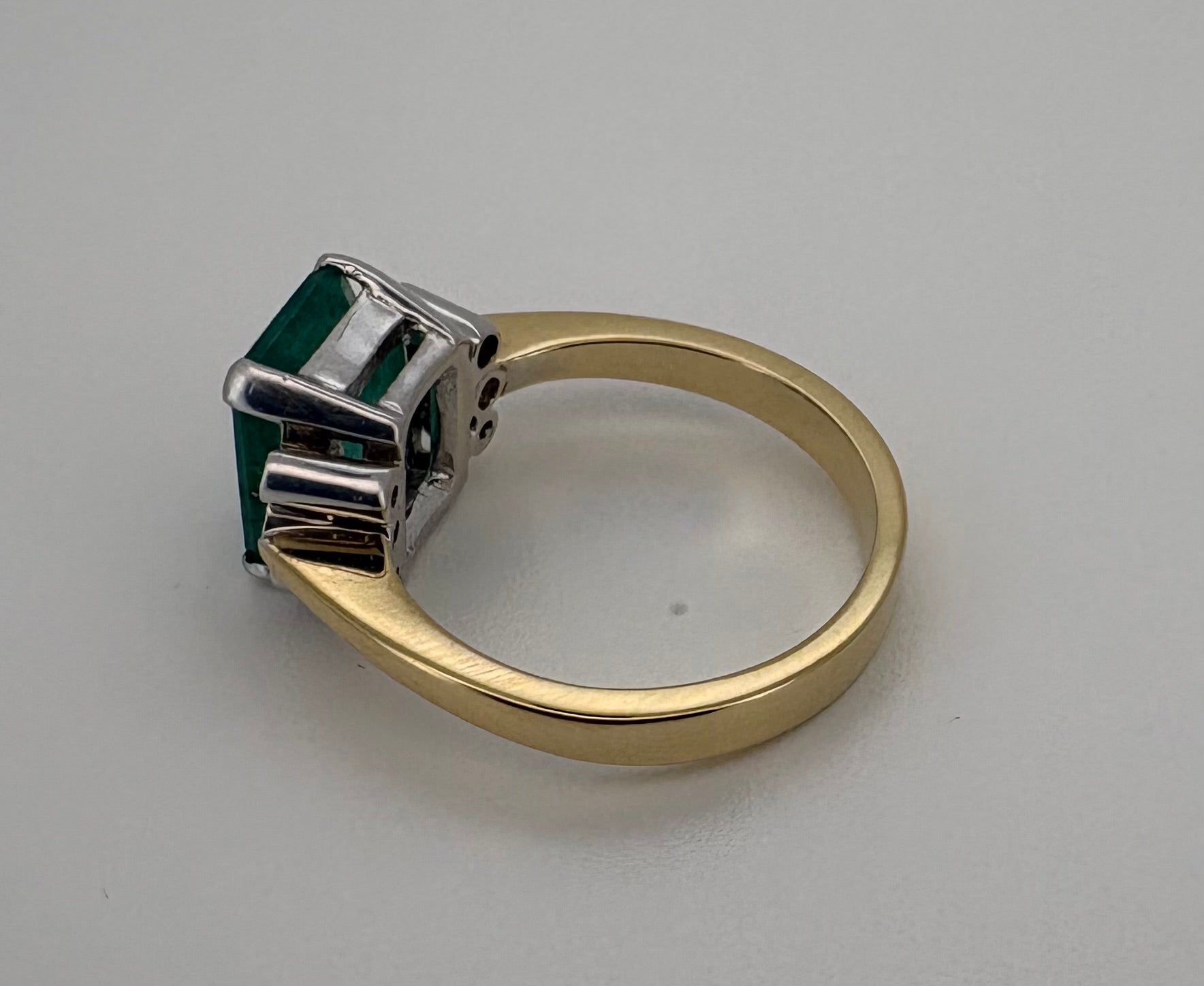 Bague Or Jaune et blanc 18K Emeraude et Diamant