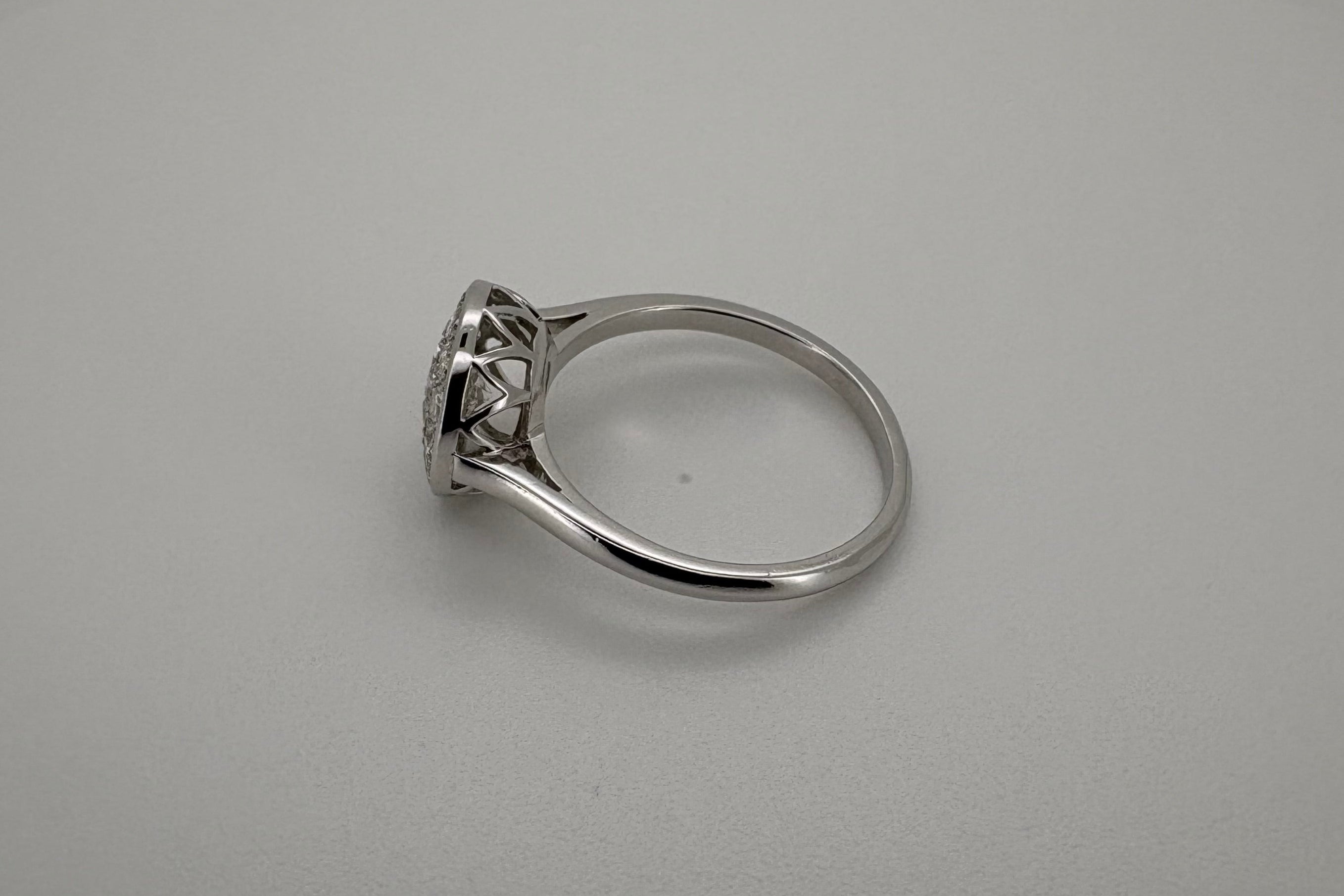 Bague Platine Art-Déco Diamants