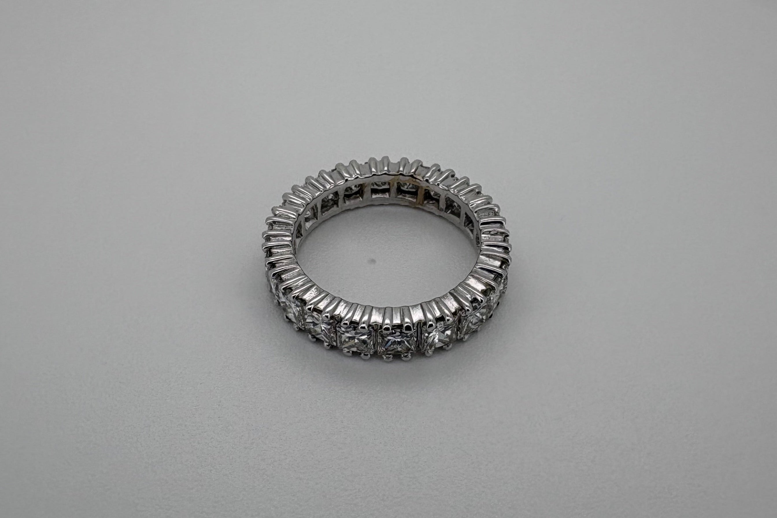 Alliance Américaine Or blanc 18K et Diamants