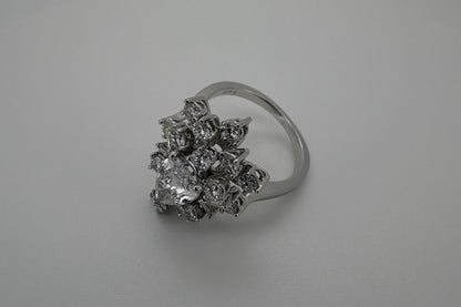 Bague Or blanc 18K et Diamant Poire