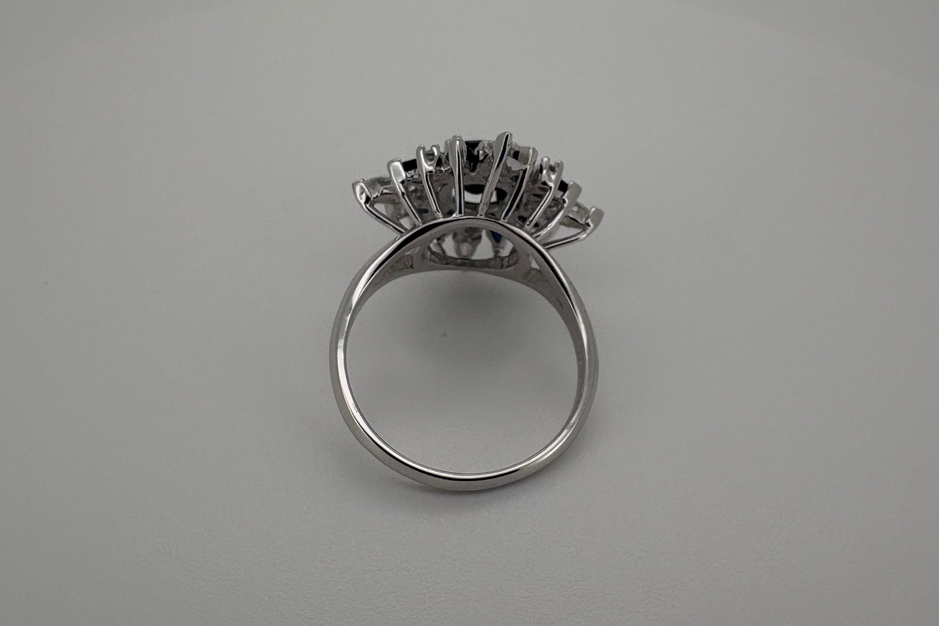 Bague Or blanc 18K Francklin Mint Saphir et Diamants