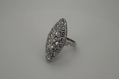 Bague Marquise Or blanc 18K et Diamants