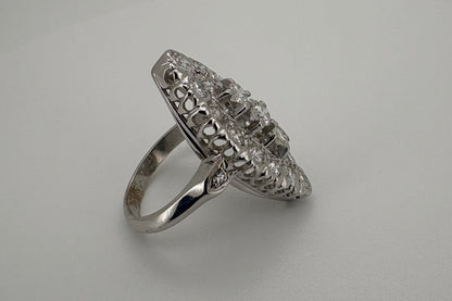 Bague Marquise Or blanc 18K et Diamants
