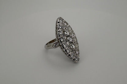 Bague Marquise Or blanc 18K et Diamants
