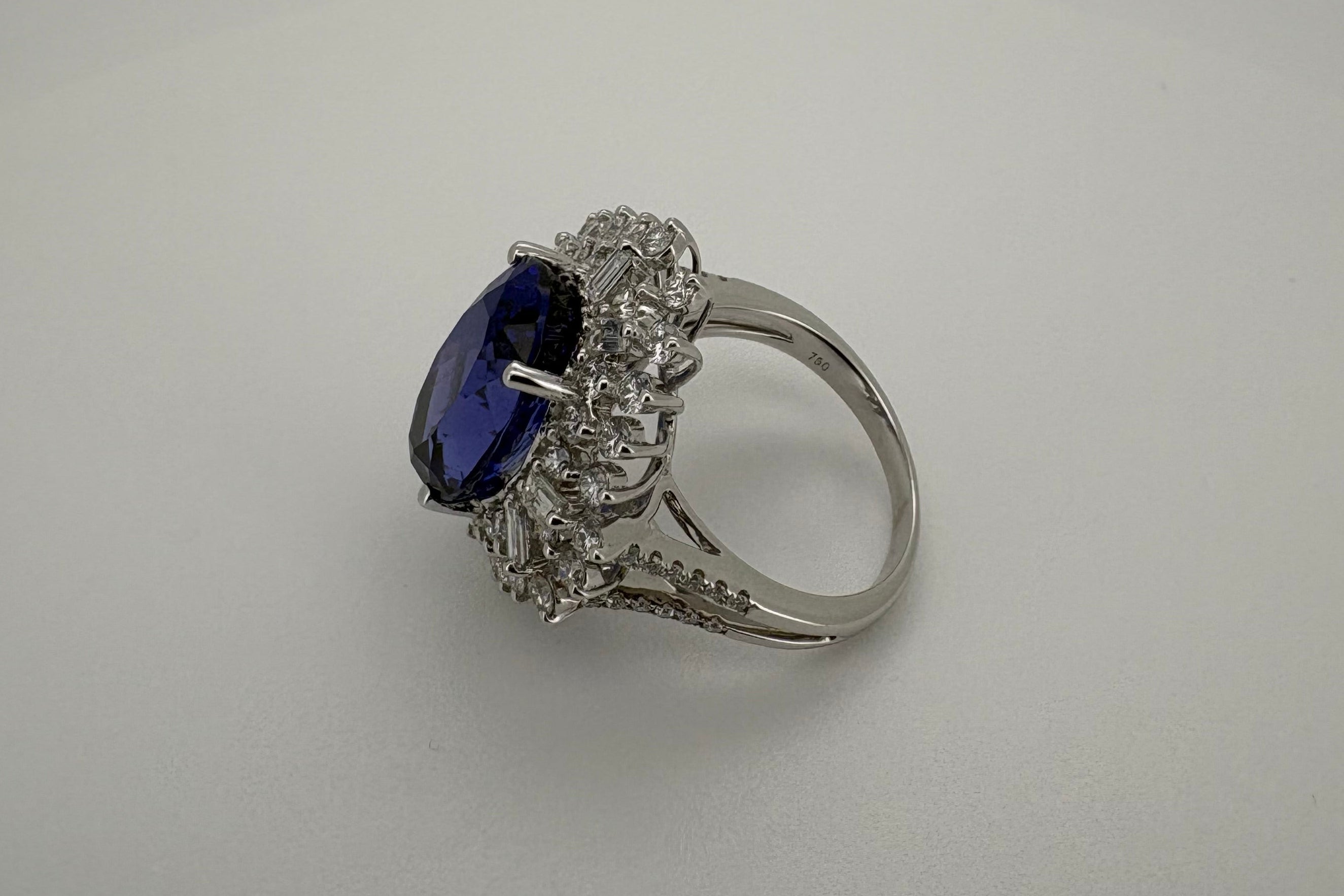 Bague Or blanc 18K Tanzanite